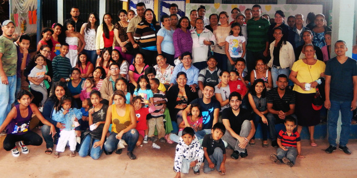 Conversatorio “Tu experiencia, una motivación para otros” en Nueva Suyapa, Tegucigalpa, Honduras.